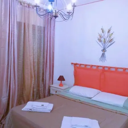 Segesta Nouveau Bedding Apartment *